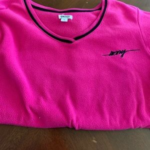 dkny pink soft crew neck